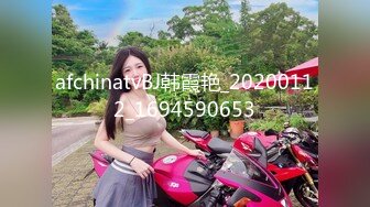  女人爱装纯做身体的小少妇架不住骚女技师忽悠玩起了双飞，交大鸡巴舔乳头被小哥大力爆草