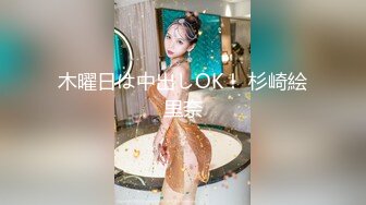   勾搭聊骚巨乳按摩技师晃动大奶子勾引顾客，被一顿狠操爽瘫在床区