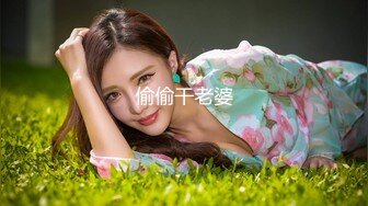 极品小萝莉【B站UP主 黏黏团子兔咬一口兔娘】COS吉他妹妹 大摆锤裸舞，兔娘一套资源基本都是卖上百元，一线天 (1)