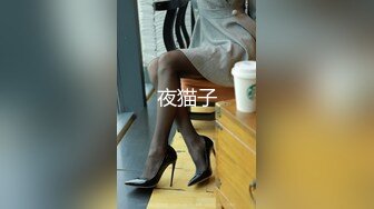 SPA女子养生馆女技师忽悠顾客做特殊服务，让小哥在按摩床上玩双飞