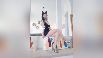 小胖哥暗藏摄像头❤️偷拍和极品身材的美少妇啪啪全过程