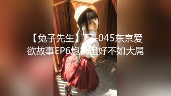 户外勾搭农村夫妻换妻4P啪啪，黑丝高跟诱惑口交大鸡巴舔逼，让大哥从拖拉机上爆草车震，室内4P乱草精彩刺激